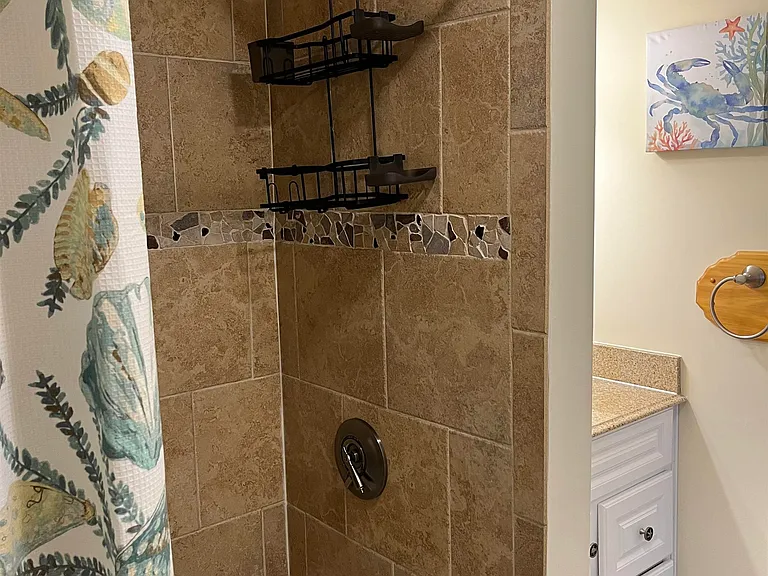 116 Central Ave #3 — Photo 18