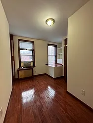 Rented by Batra Group Inc