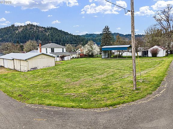 4th image of 200 Hedrick Creek Ave