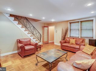 1160 Slocum St, Philadelphia, PA 19150