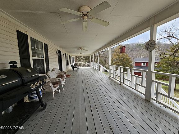 2nd image of 2332 Packet Hollow Rd