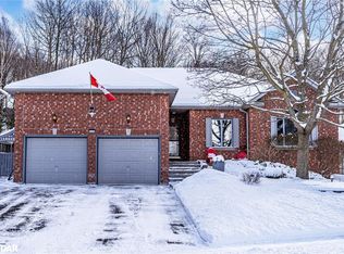 128 Wildwood Trl, Barrie, ON L4N7Z6