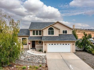 360 NW Terre View Dr, Pullman, WA 99163