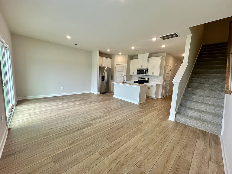 217 Cupid Ct — Photo 10