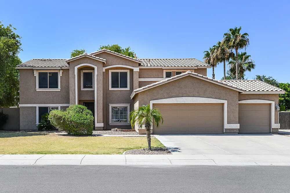 5 bed, 3.0 bath, 3246 sqft, $3,365 — Photo 1