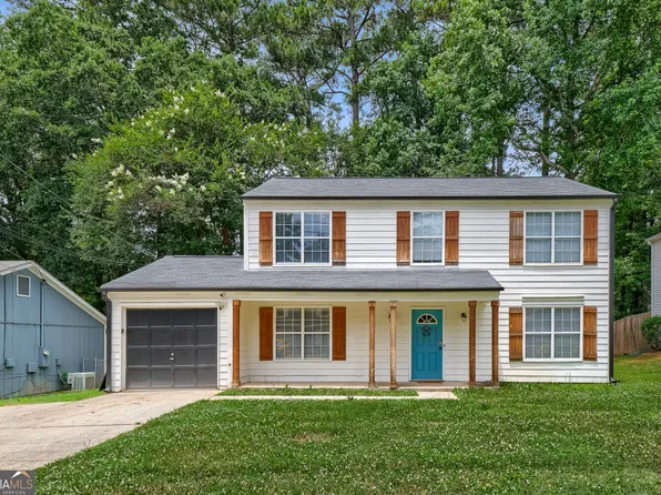 2203 Victoria Pl, Lithonia, GA 30058