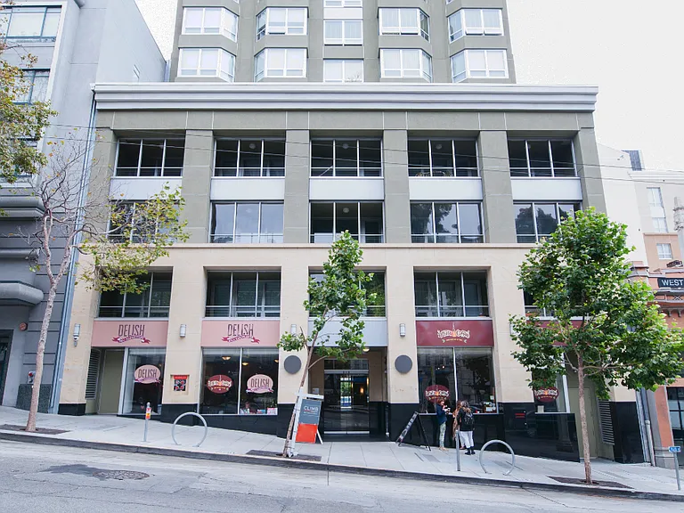 750 Van Ness Ave #905 — Photo 18