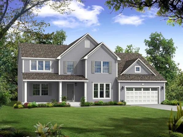 5211 McLin Dr, Kalamazoo, MI 49009