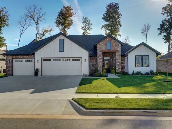 6142 S Dollison Avenue, Springfield, MO 65810