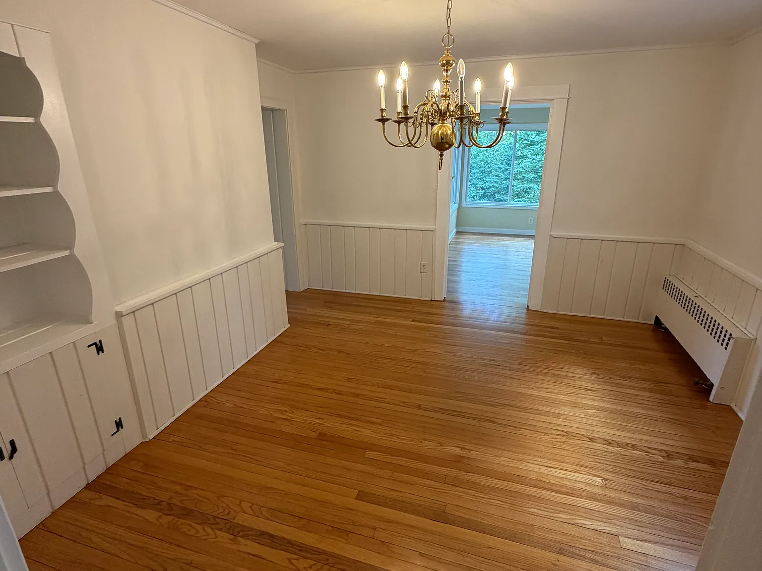4 bed, 2.5 bath, 2719 sqft, $3,250 — Photo 4