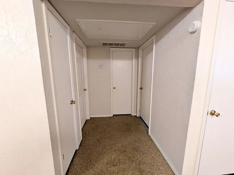 Manya Point Apartments — Photo 16
