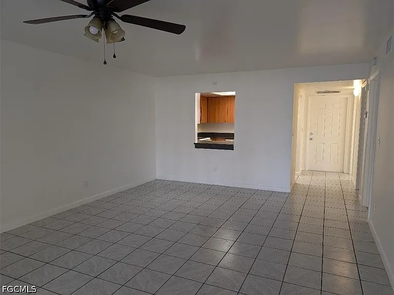 1318 SE 40th Ter #2 — Photo 5