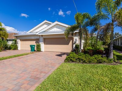 14567 Edgewater Cir, Naples, FL, 34114