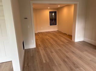 1672 Beacon St #2, Brookline, MA 02445