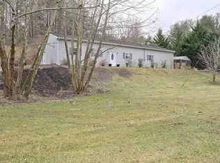 3019 Radford Rd, Christiansburg, VA