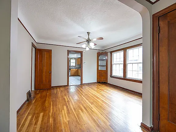 3567 Gridley Rd #UP — Photo 11