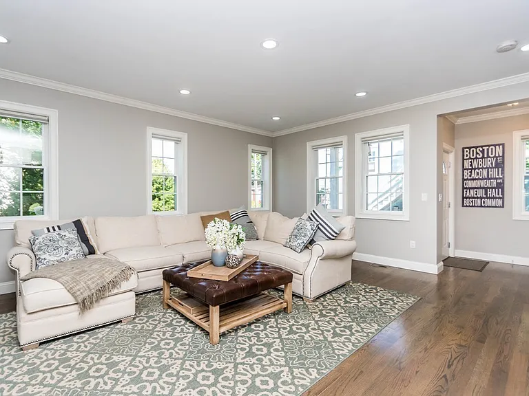 85 Oak St #1 — Photo 10