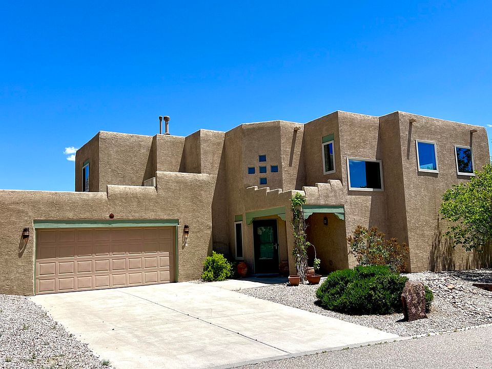 1st image of 104 Serenity Hills Pl SE