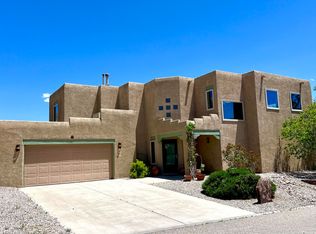 104 Serenity Hills Pl SE, Albuquerque, NM 87123