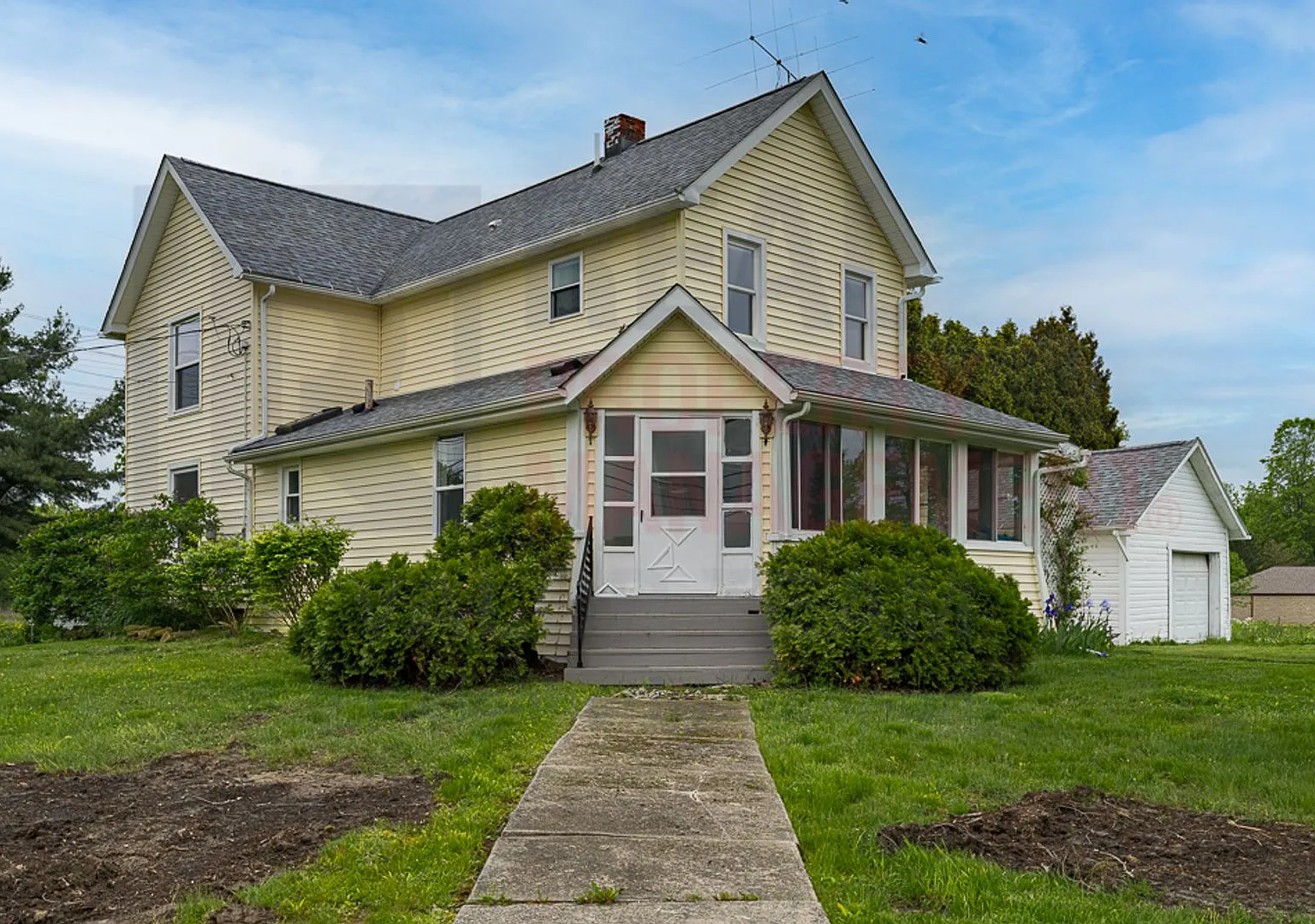 5066 Newton Falls Rd — Photo 1