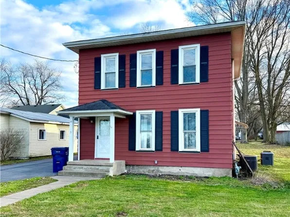 5 E High St, Shortsville, NY 14548