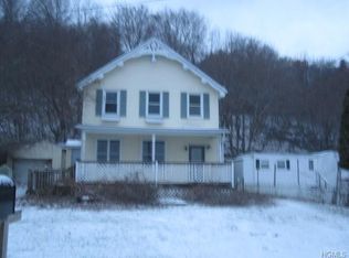 34 River Rd, Stony Point, NY 10980