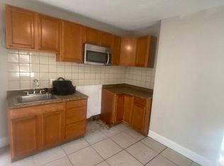 2110 S 72nd St, Philadelphia, PA 19142