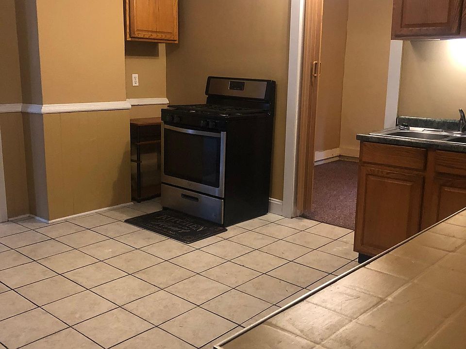 1st image of 14 W 26th St