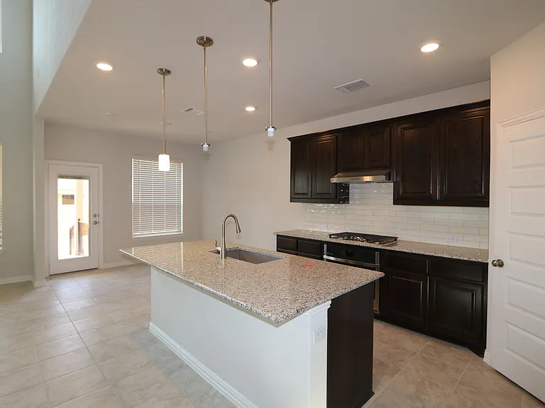 3929 Mineral Dr — Photo 5