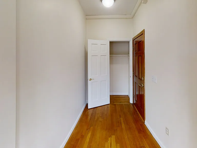 1405 Beacon St #5 — Photo 7