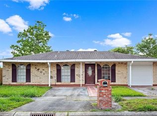 5701 3rd St, Violet, LA 70092