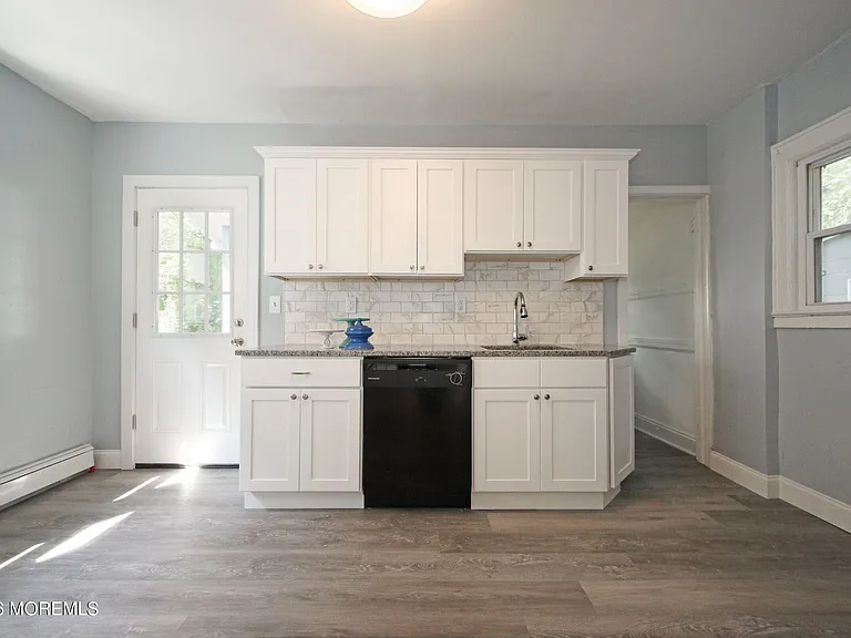 183 Ridge Ave — Photo 11