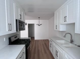 2451 Corinth Ave #C, Los Angeles, CA 90064