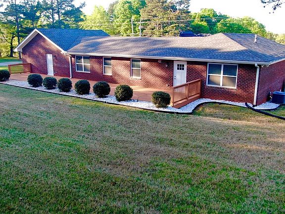 3rd image of 1705 Timothy Road