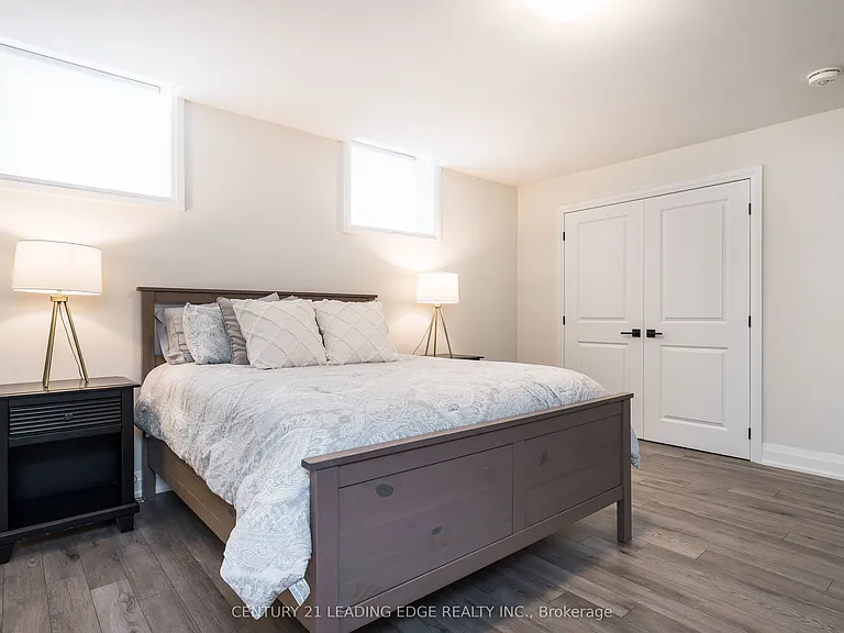 102 Reed Way — Photo 38
