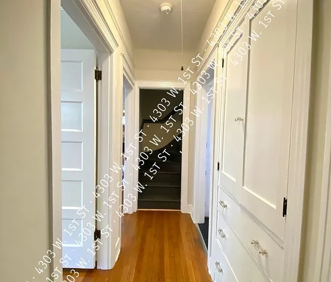 4303 W 1st St — Photo 21