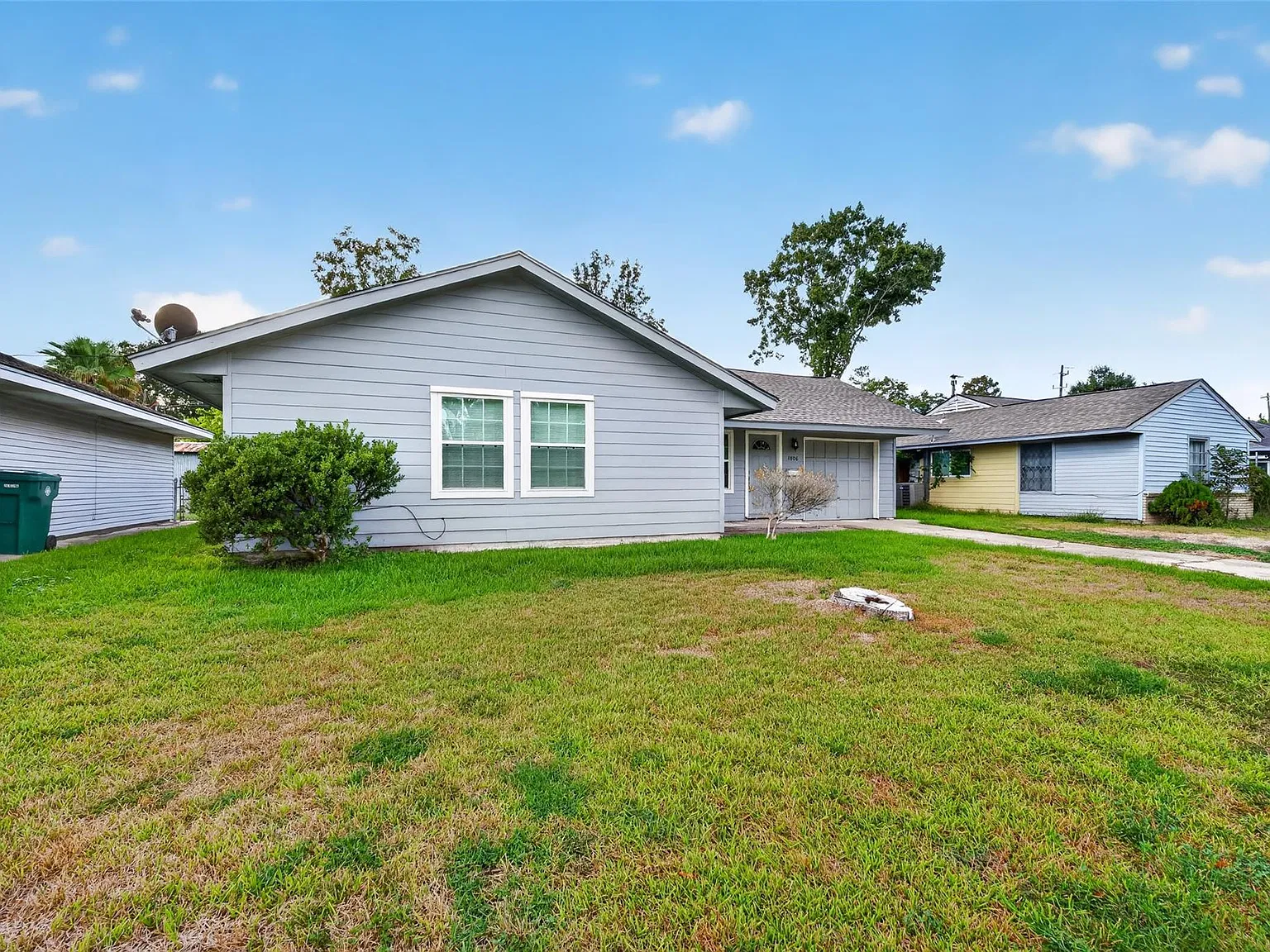 3 bed, 1.0 bath, 1164 sqft, $1,650 — Photo 4