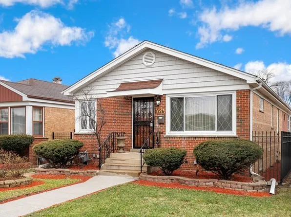 1026 32nd Ave, Bellwood, IL 60104