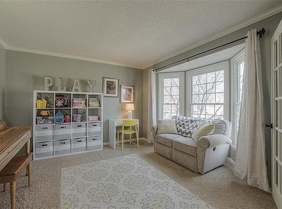5th image of 22405 W 53rd St