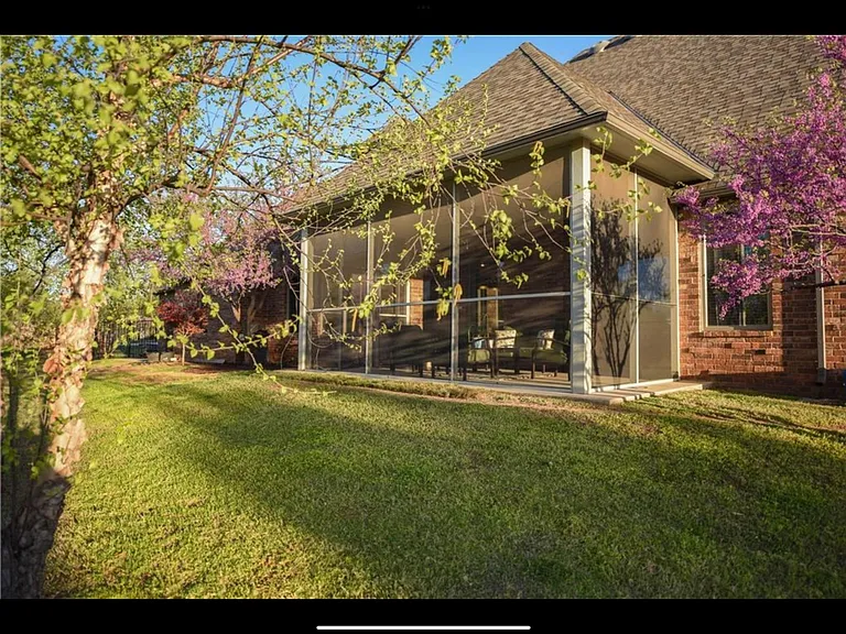 4017 Redmont Ct — Photo 14