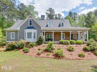 5024 Meadowbrook Cir, Suwanee, GA 30024