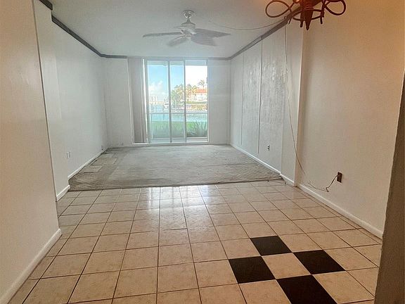 4th image of 2841 NE 163 Street #102