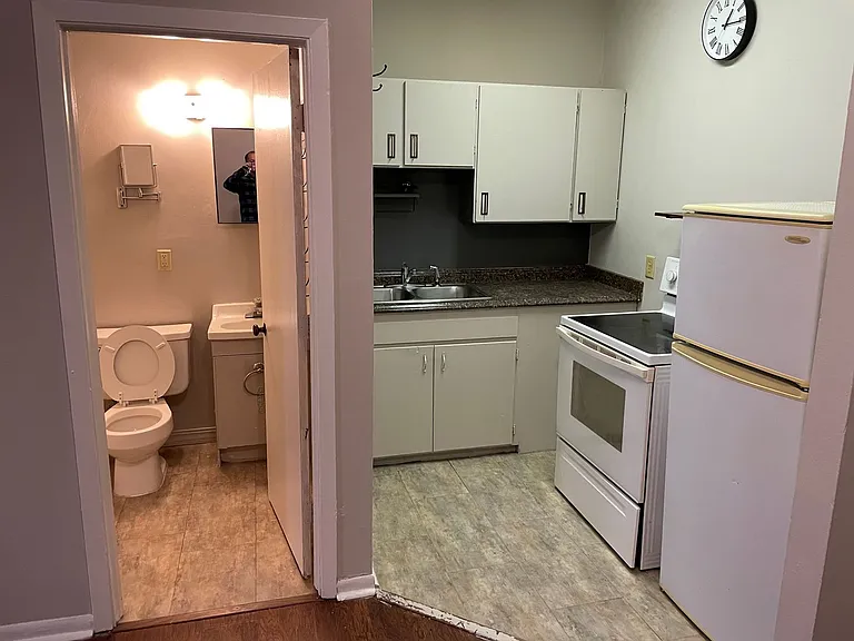 1365 Spruce Pl — Photo 39