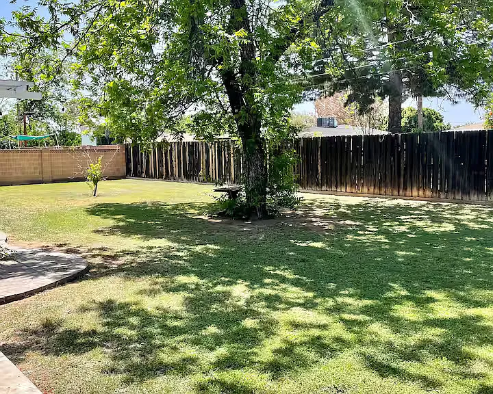 106 N Fraser Dr — Photo 32