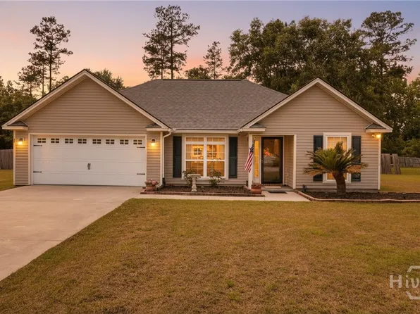 40 JR Drive, Ellabell, GA 31308