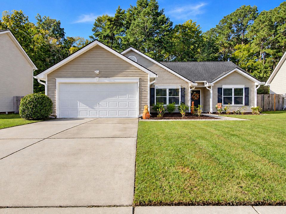 1st image of 592 Hainsworth Dr