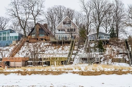 2nd image of 84 Bluff Dr