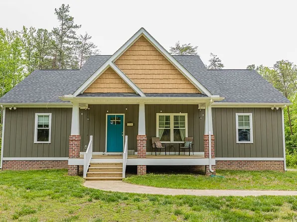 4111 Cedar Plains Rd, Sandy Hook, VA 23153