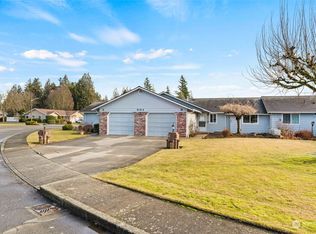 501 Forest Cir APT B, Lynden, WA