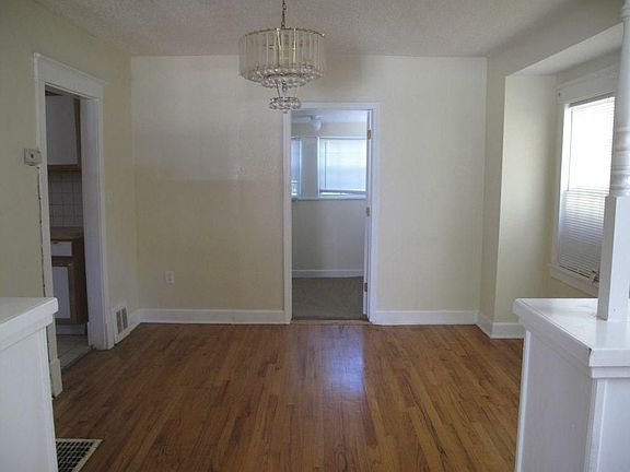 3rd image of 3703 College Ave